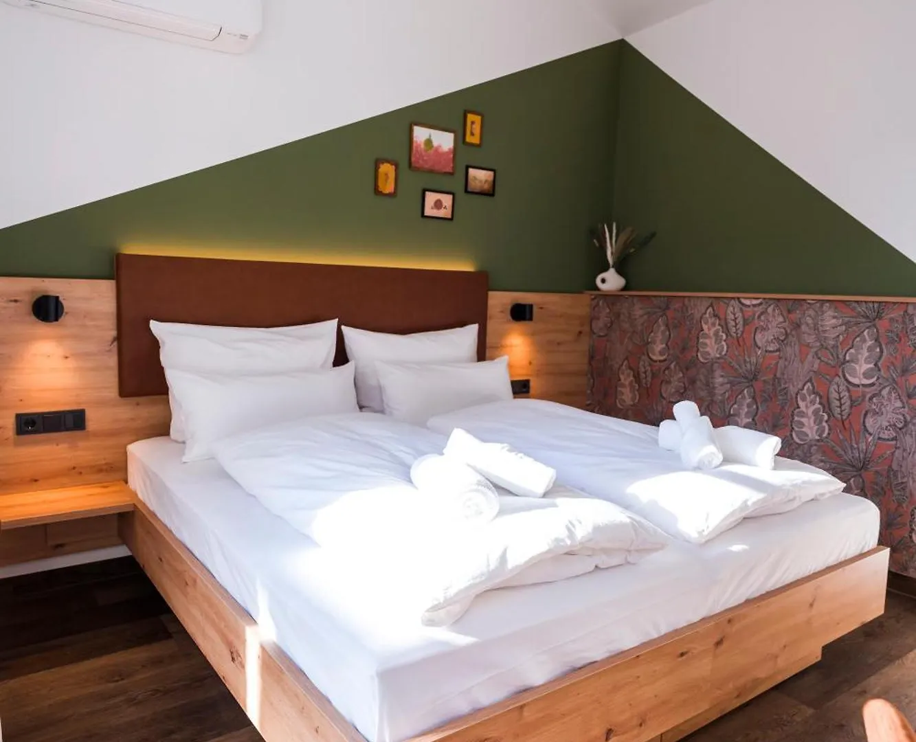 Hotel Sandkorn Nürnberg 3*,  Németország